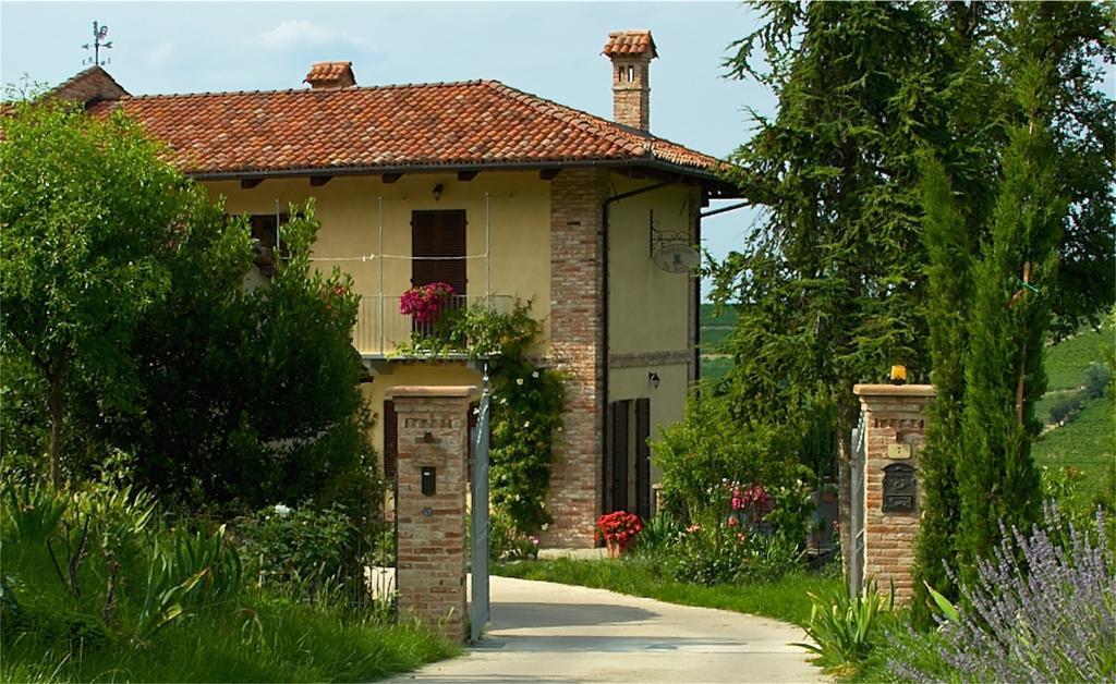 Agriturismo Tre Stelle Barbaresco Extérieur photo